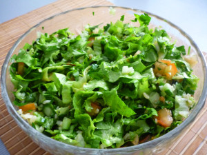 legkiy-polezny-salat